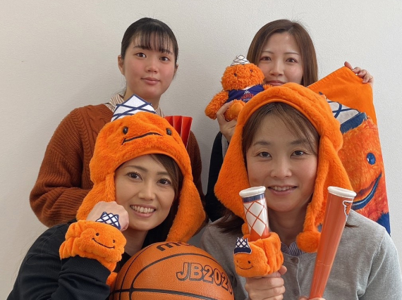 先輩社員の様子